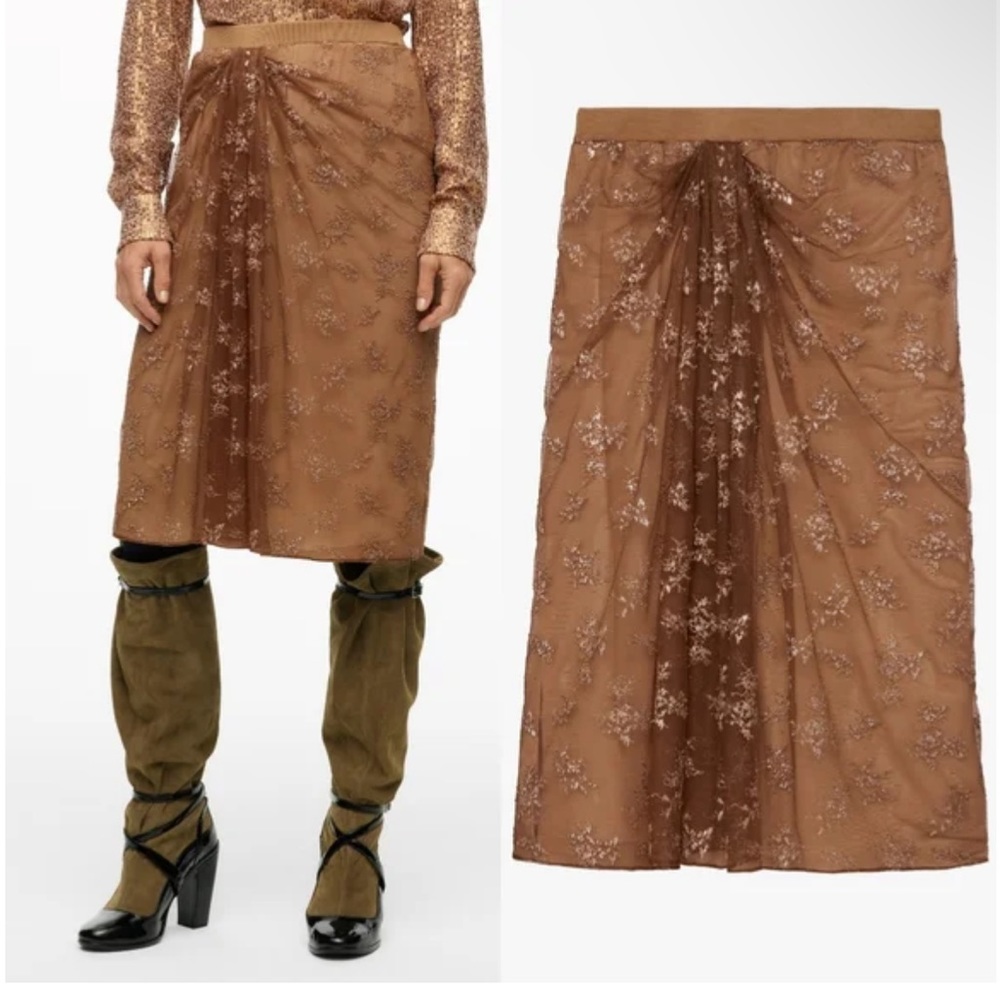 Women’s Zara A/W 2021 Collection:10 MIDI Skirt